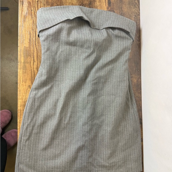 Zara Dresses & Skirts - Zara Strapless Pinstripe Sheath Dress in Gray